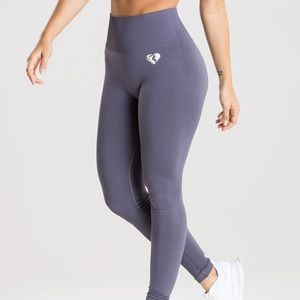 Women’s Best power seamless leggings in charcoal